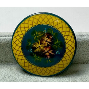 Vintage Russian Lacquer Wood Brooch Folk Art Miniature Yellow Floral Filigree 98